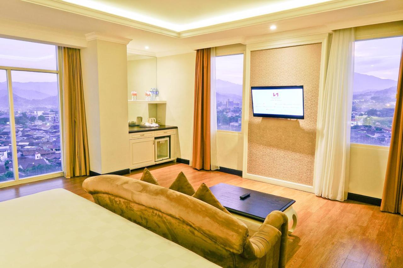 Swiss-Belhotel Lampung Bandar Lampung Eksteriør bilde