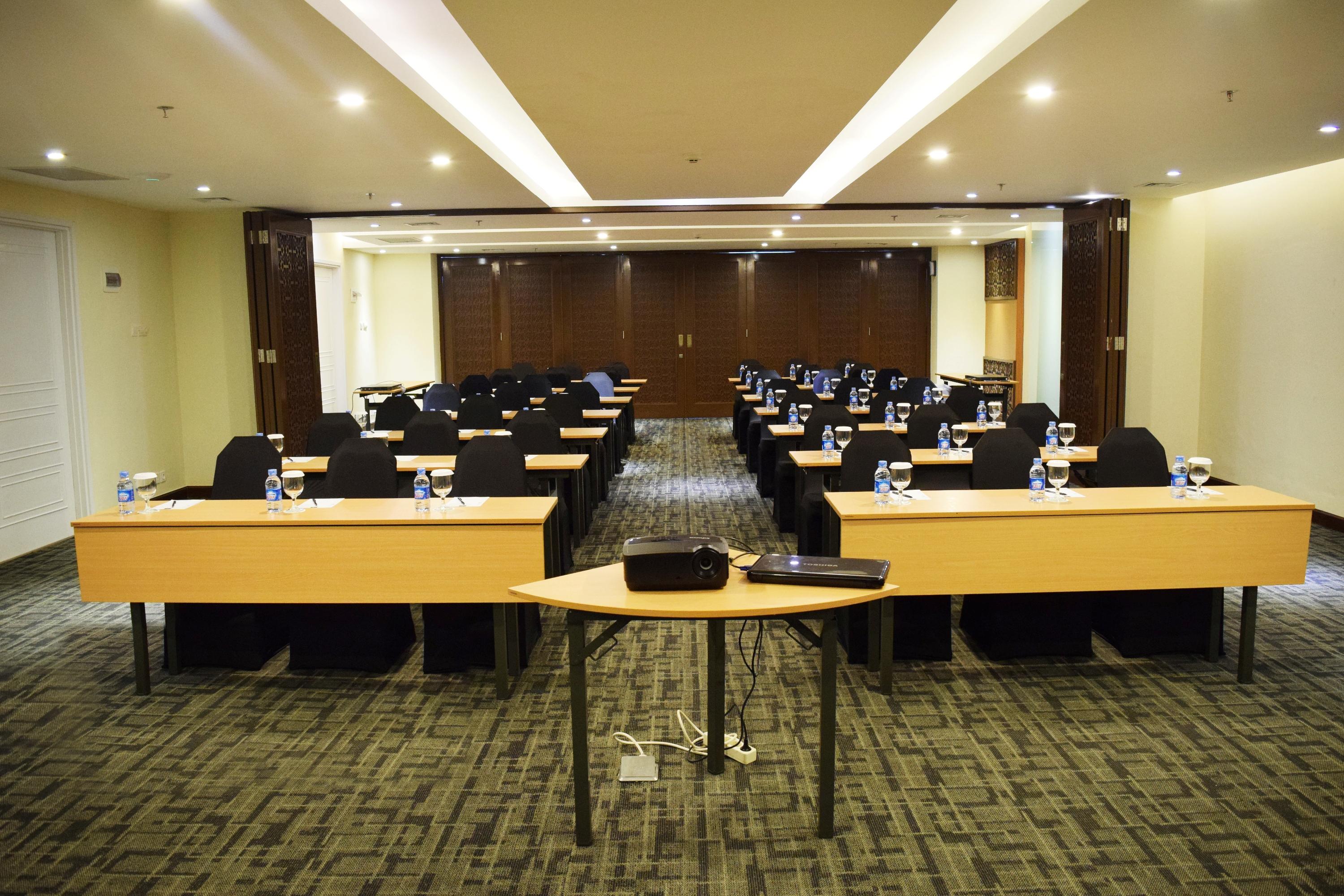 Swiss-Belhotel Lampung Bandar Lampung Eksteriør bilde