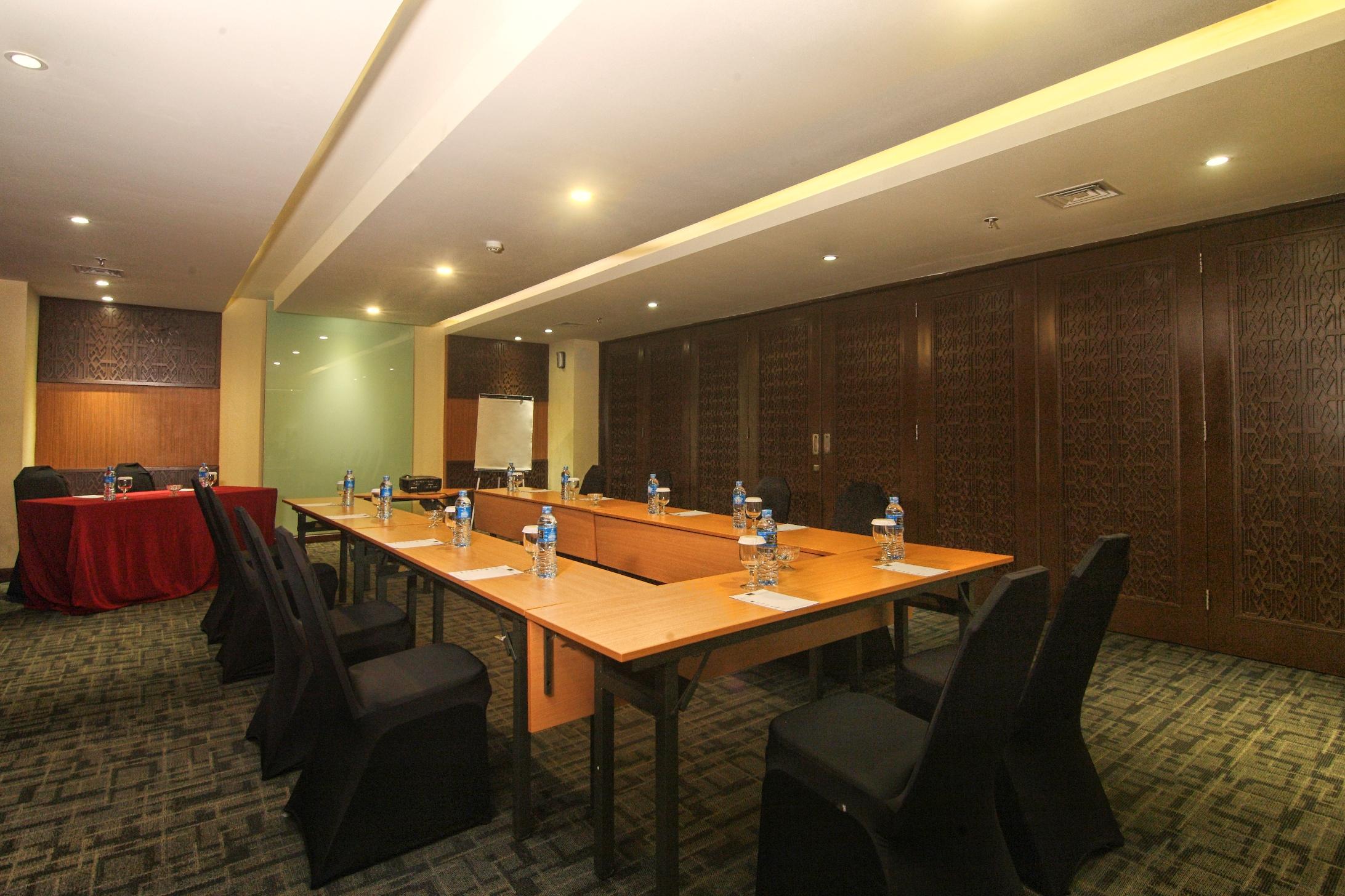 Swiss-Belhotel Lampung Bandar Lampung Eksteriør bilde